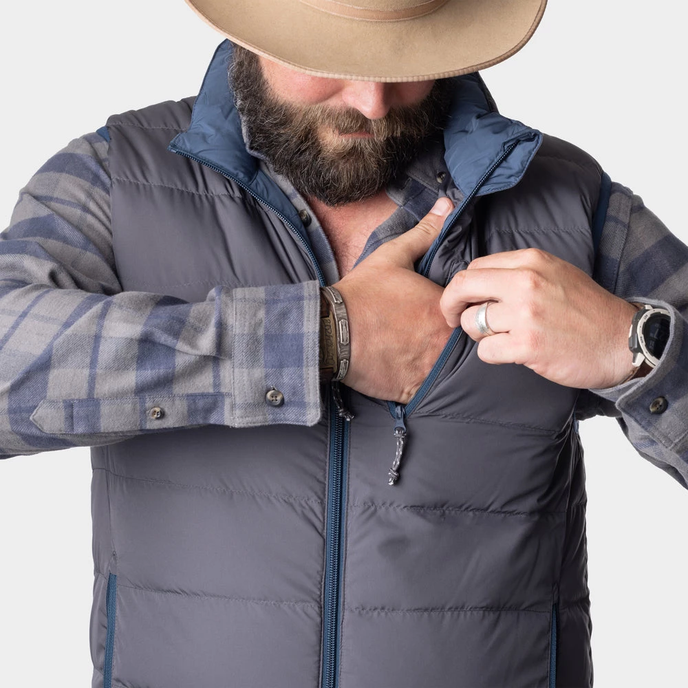 Brand new 🤩 Duck Camp DryDown Vest - Reversible - Faded Navy/Charcoal 😀 - Image 7