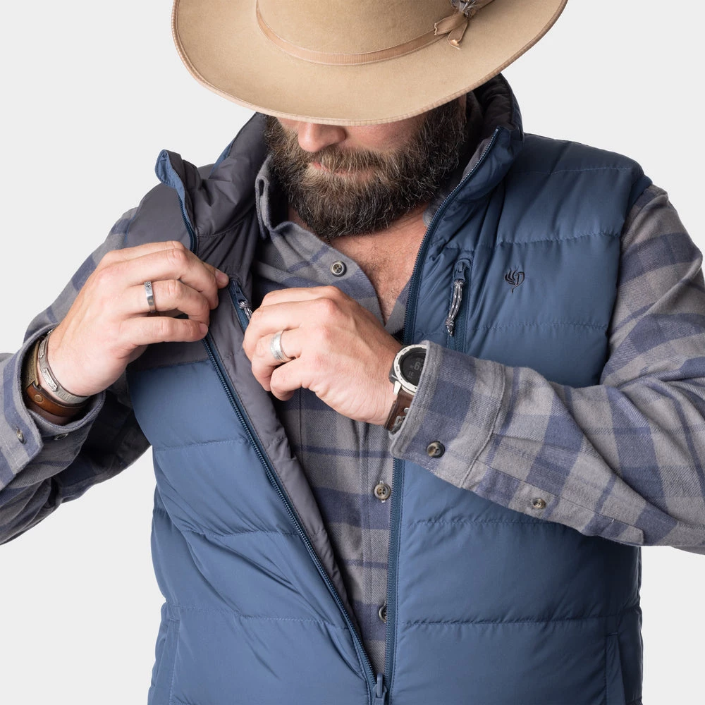 Brand new 🤩 Duck Camp DryDown Vest - Reversible - Faded Navy/Charcoal 😀 - Image 5